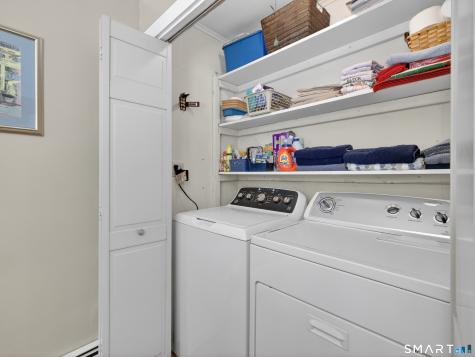6 Joyce Court East Lyme CT 06357