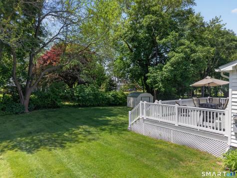 6 Joyce Court East Lyme CT 06357