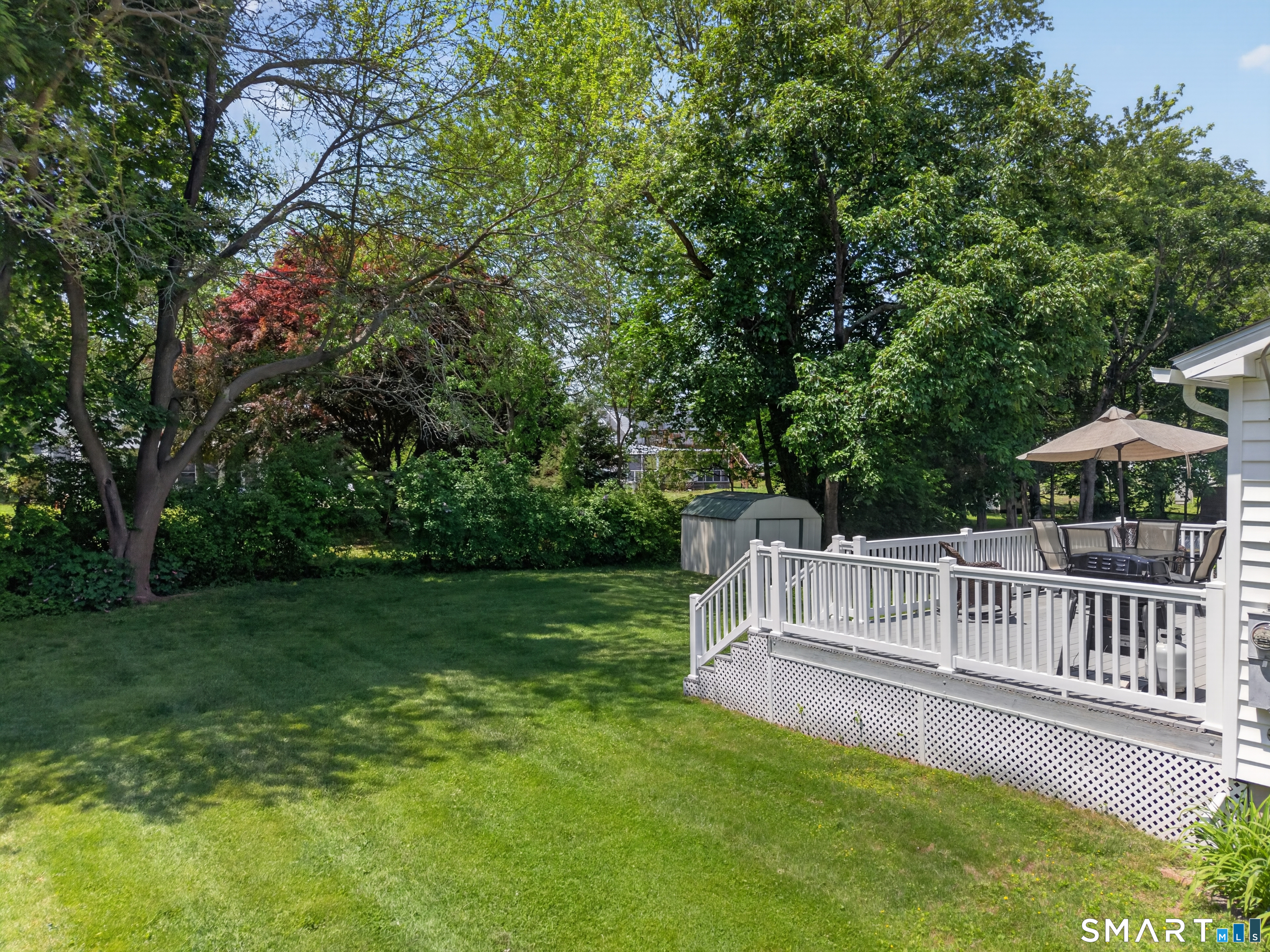 6 Joyce Court East Lyme CT 06357