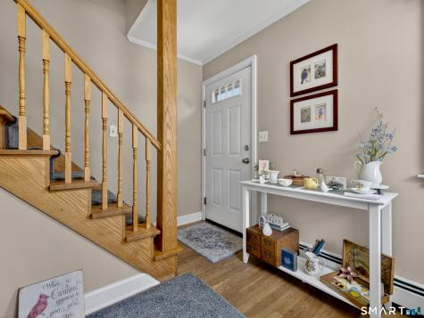 6 Joyce Court East Lyme CT 06357