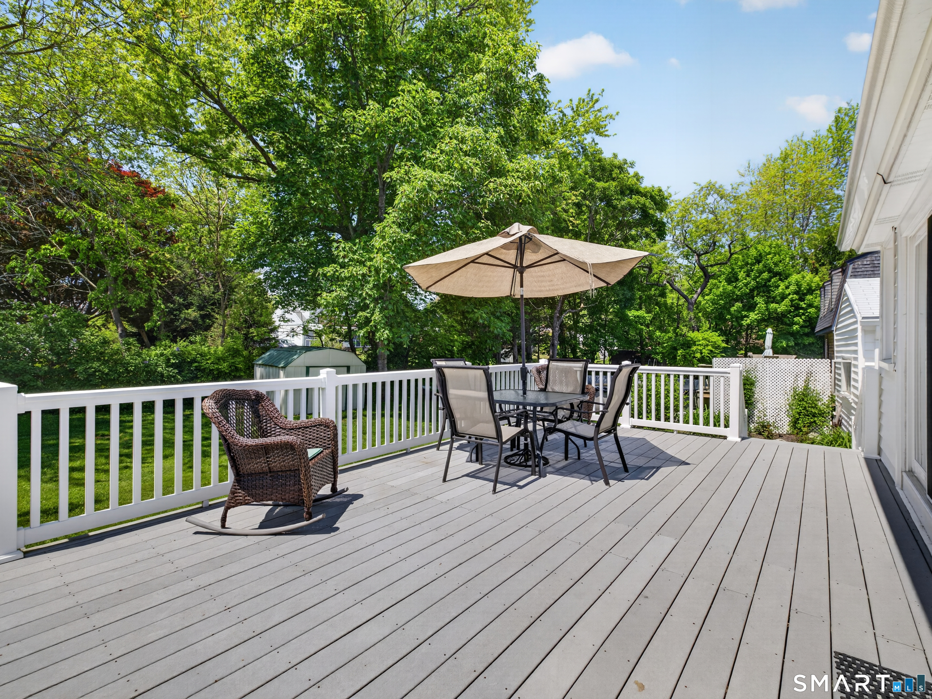 6 Joyce Court East Lyme CT 06357