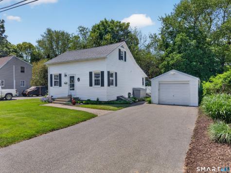 6 Joyce Court East Lyme CT 06357