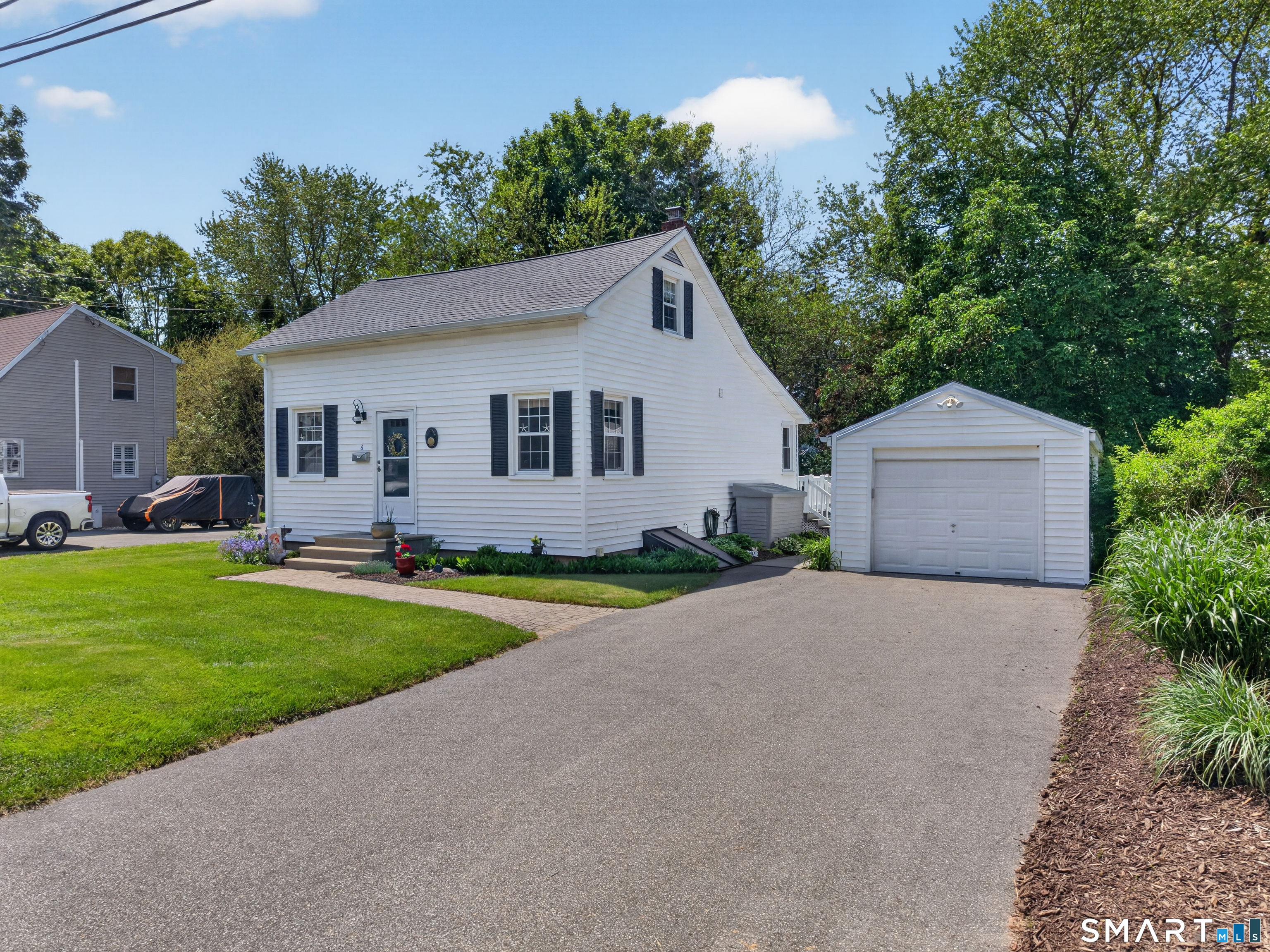 6 Joyce Court East Lyme CT 06357