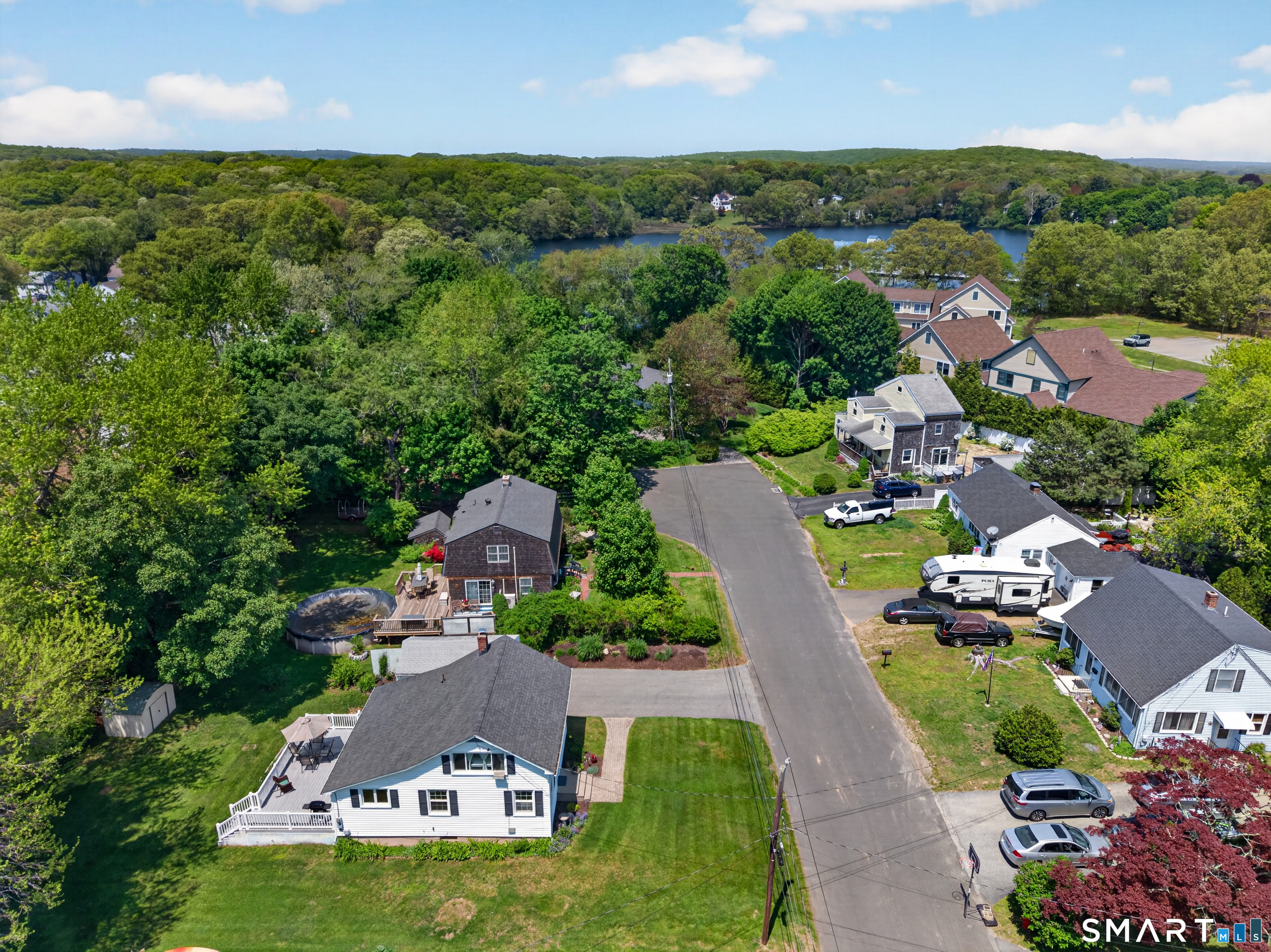 6 Joyce Court East Lyme CT 06357