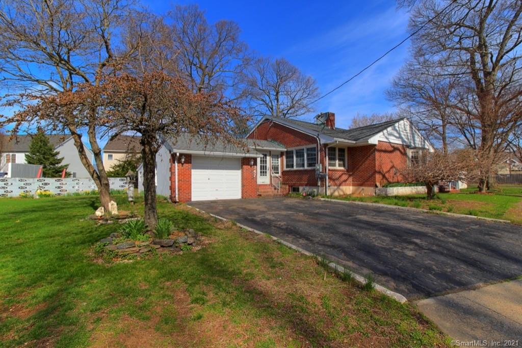 147 Old Point Road Milford CT 06460