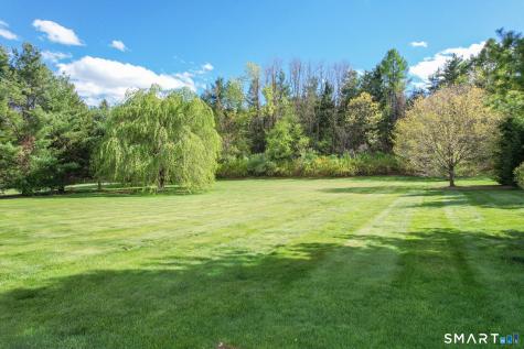 11 Nature Trail Hamden CT 06518
