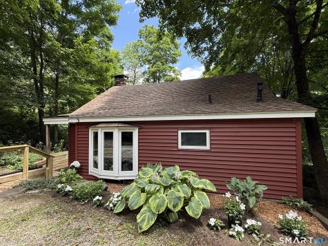 22 Luta Heights Sharon CT 06069