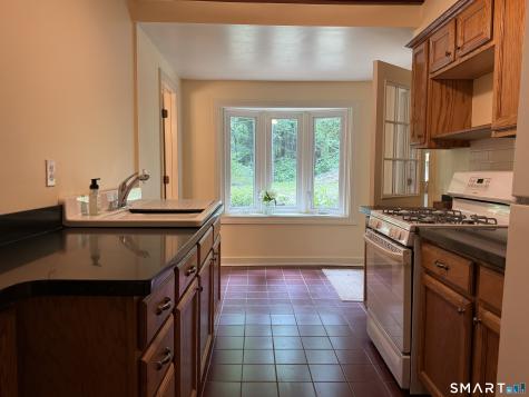 22 Luta Heights Sharon CT 06069