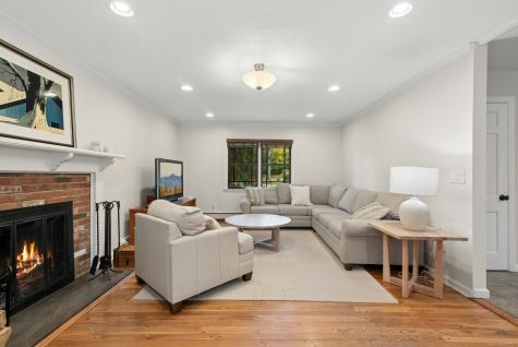 7 Morehouse Lane Norwalk CT 06850