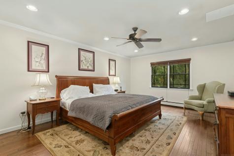 7 Morehouse Lane Norwalk CT 06850