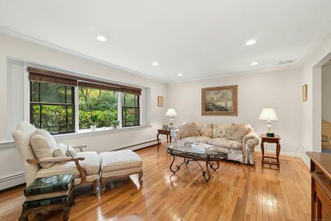 7 Morehouse Lane Norwalk CT 06850