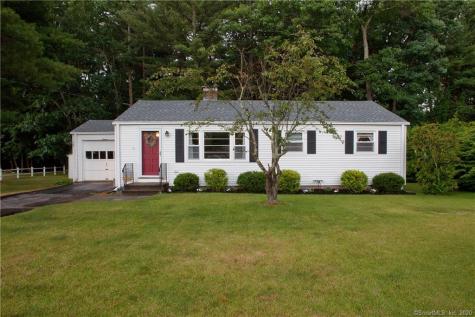 11 Barry Lane Simsbury CT 06070