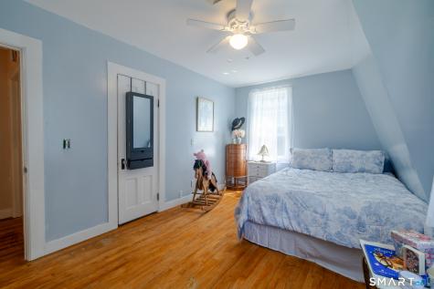 8-B Godfrey Street Groton CT 06355