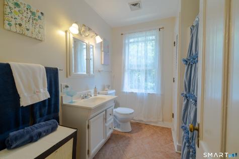 8-B Godfrey Street Groton CT 06355