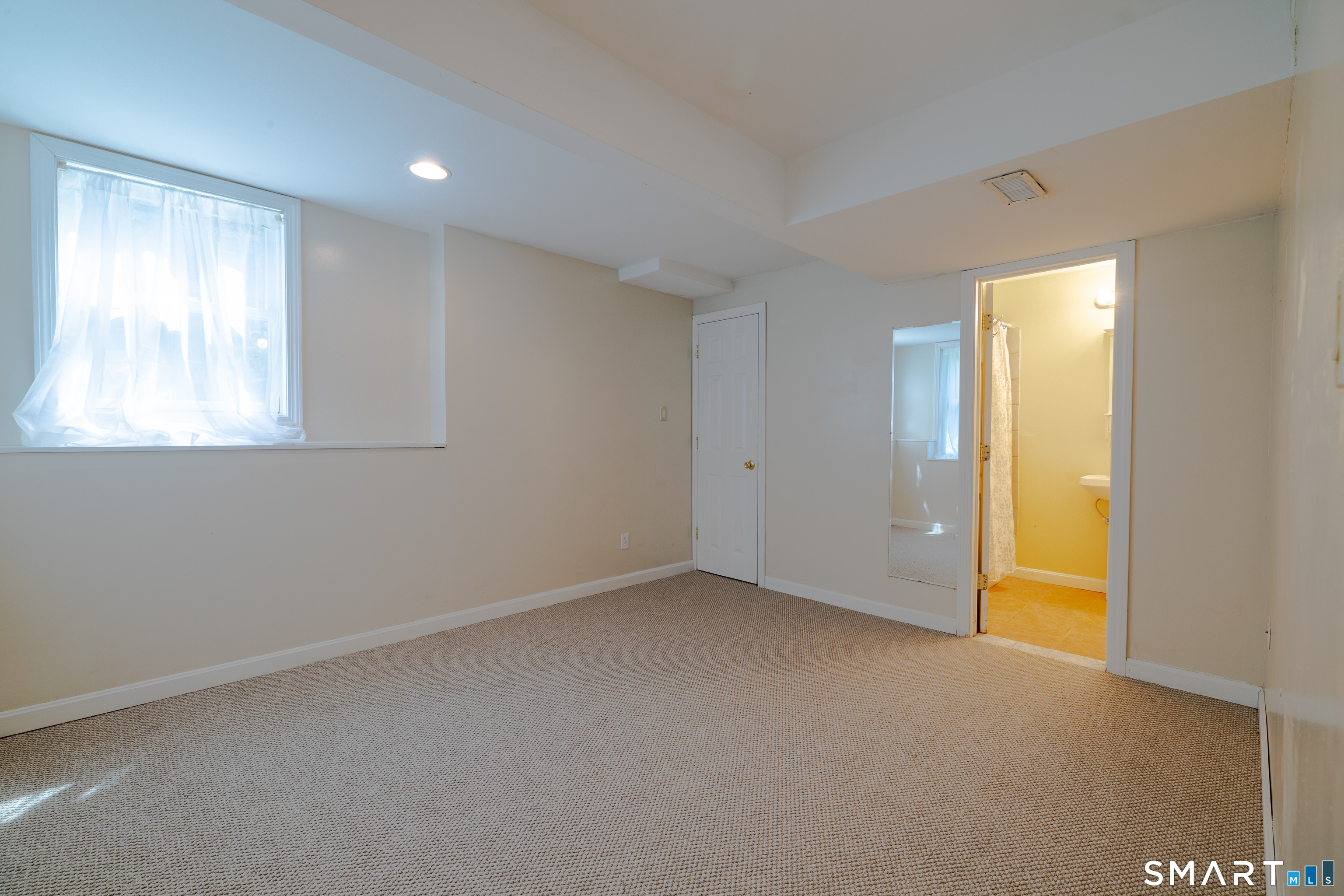 8-B Godfrey Street Groton CT 06355
