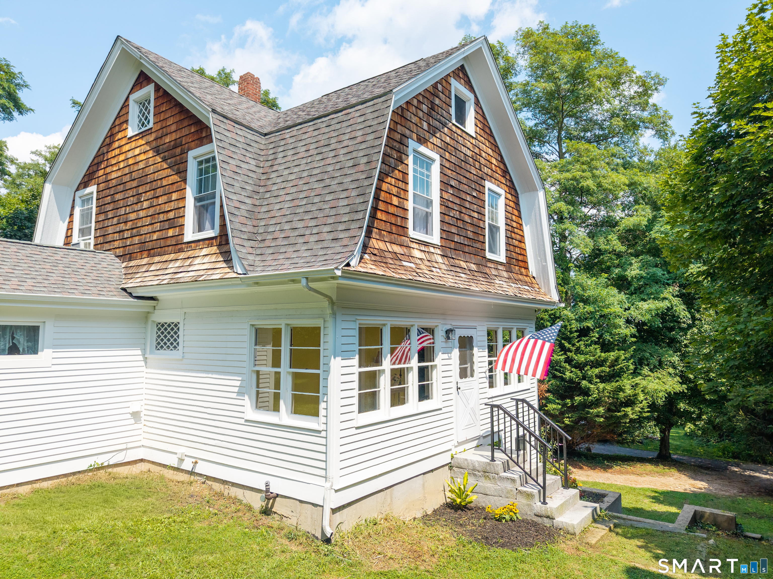 8-B Godfrey Street Groton CT 06355