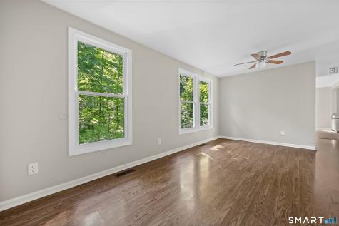 61 Rolling Green Road Bethany CT 06524