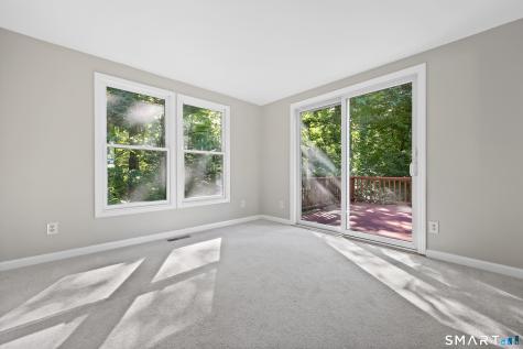 61 Rolling Green Road Bethany CT 06524