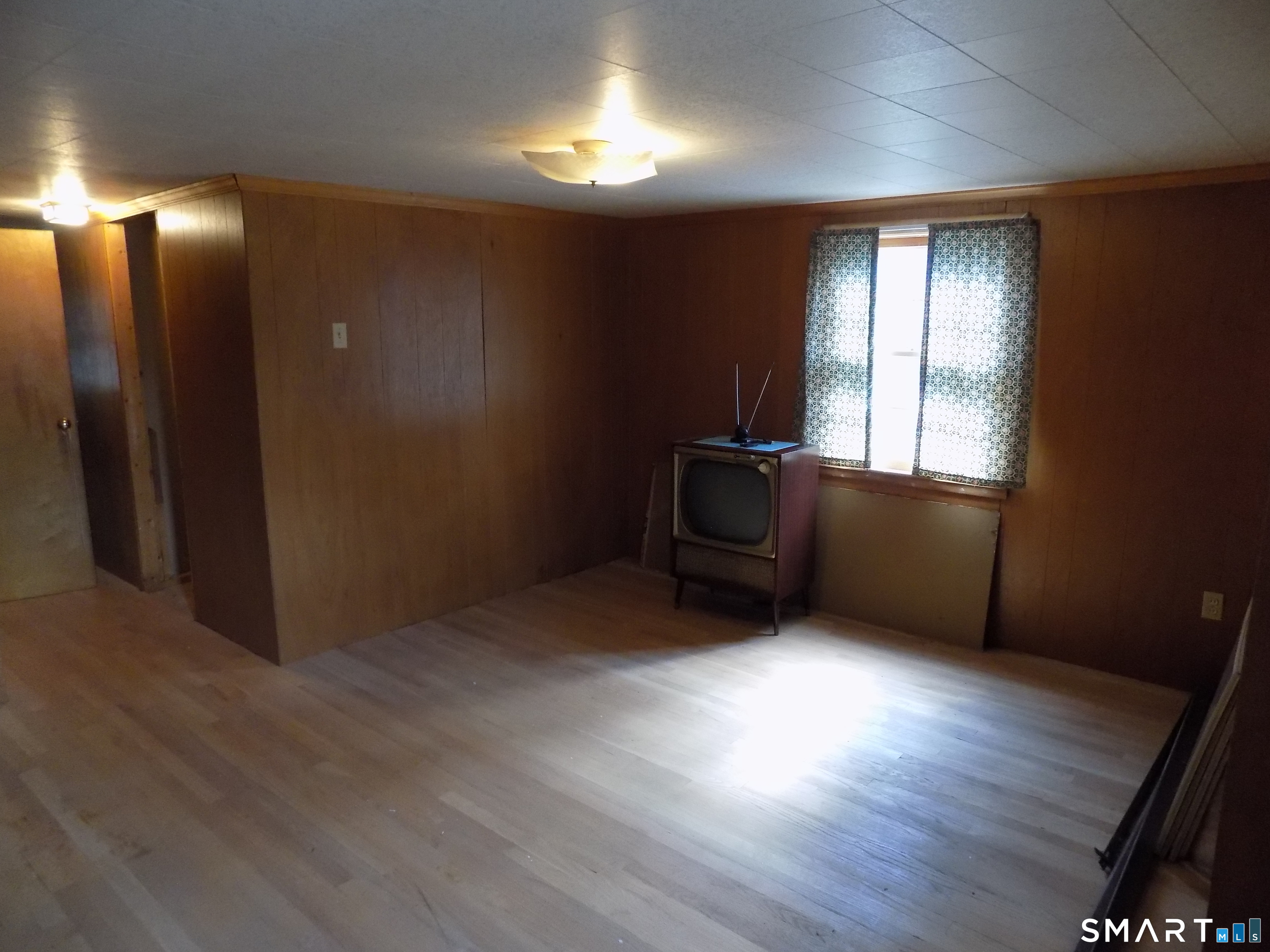 77 Deerfield Road Bristol CT 06010
