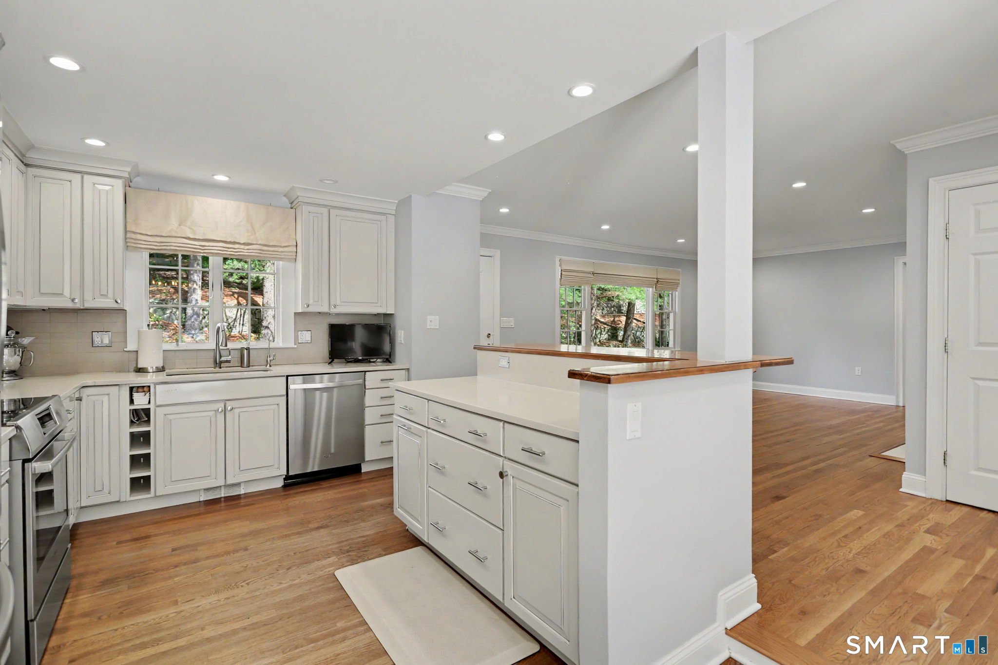 25 Sunset Hill Road Wilton CT 06897