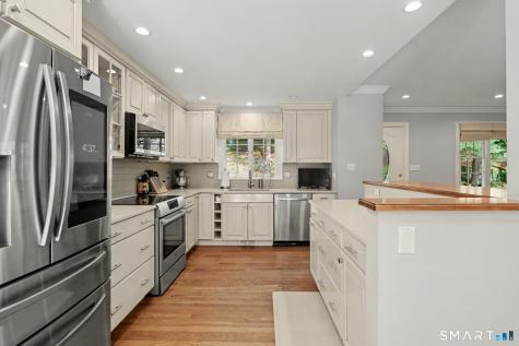 25 Sunset Hill Road Wilton CT 06897