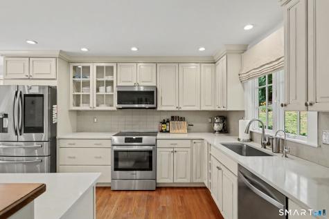25 Sunset Hill Road Wilton CT 06897