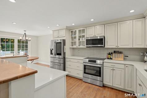 25 Sunset Hill Road Wilton CT 06897