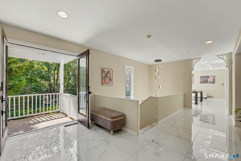 480 Riders Lane Fairfield CT 06824