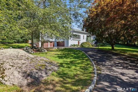 480 Riders Lane Fairfield CT 06824