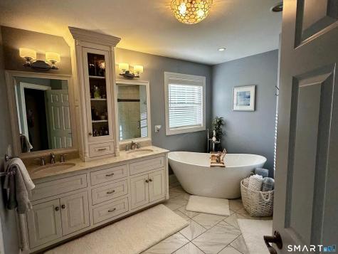 158 Steeplechase Drive Southington CT 06489