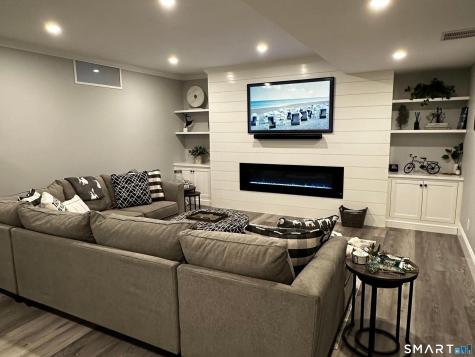 158 Steeplechase Drive Southington CT 06489