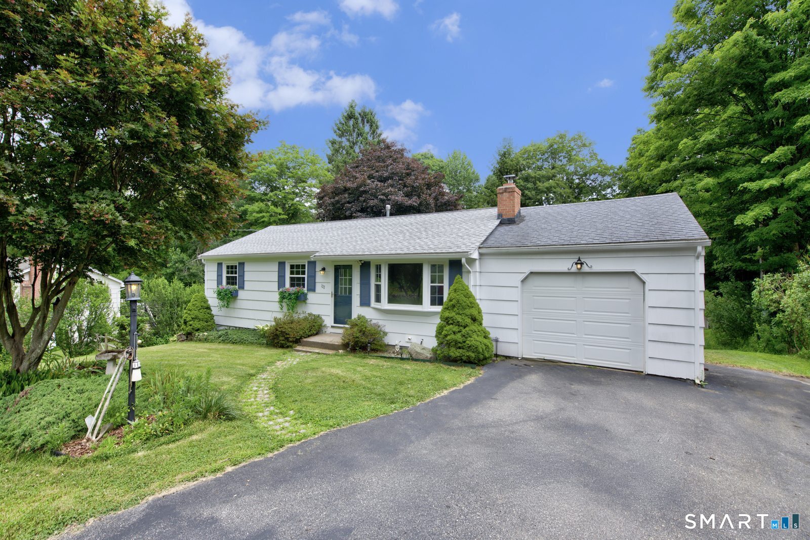 128 Mott Hill Road East Hampton CT 06424
