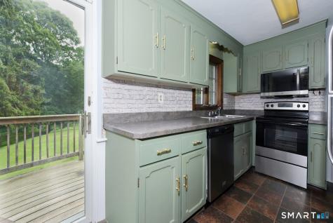128 Mott Hill Road East Hampton CT 06424