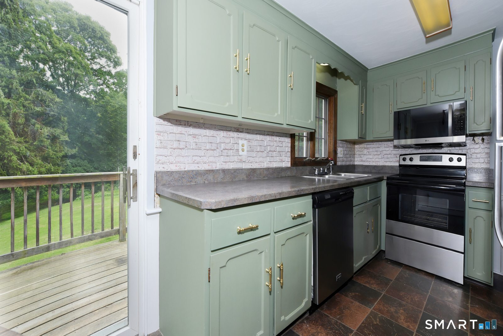 128 Mott Hill Road East Hampton CT 06424