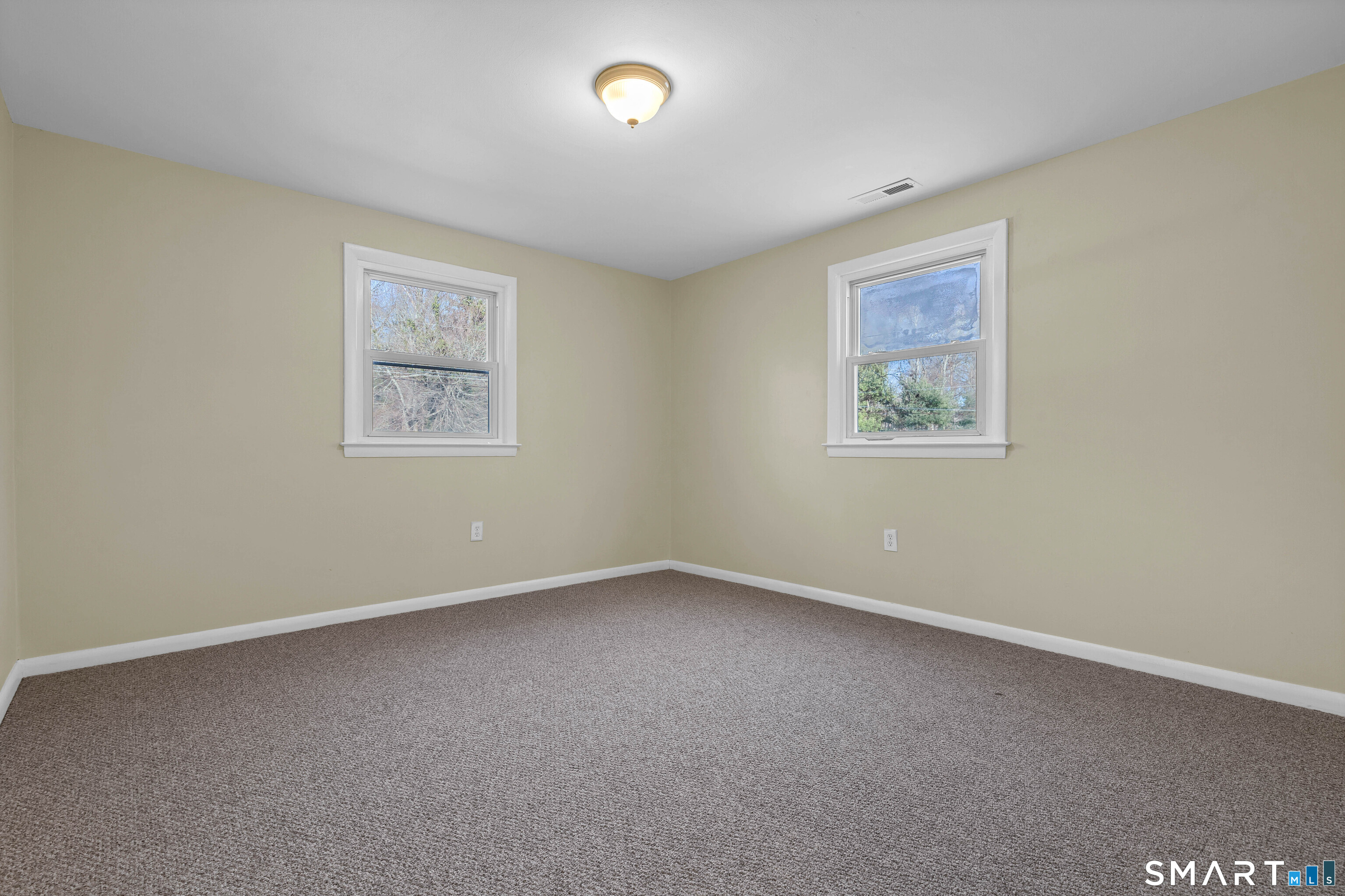 13 Victoria Lane Old Lyme CT 06371