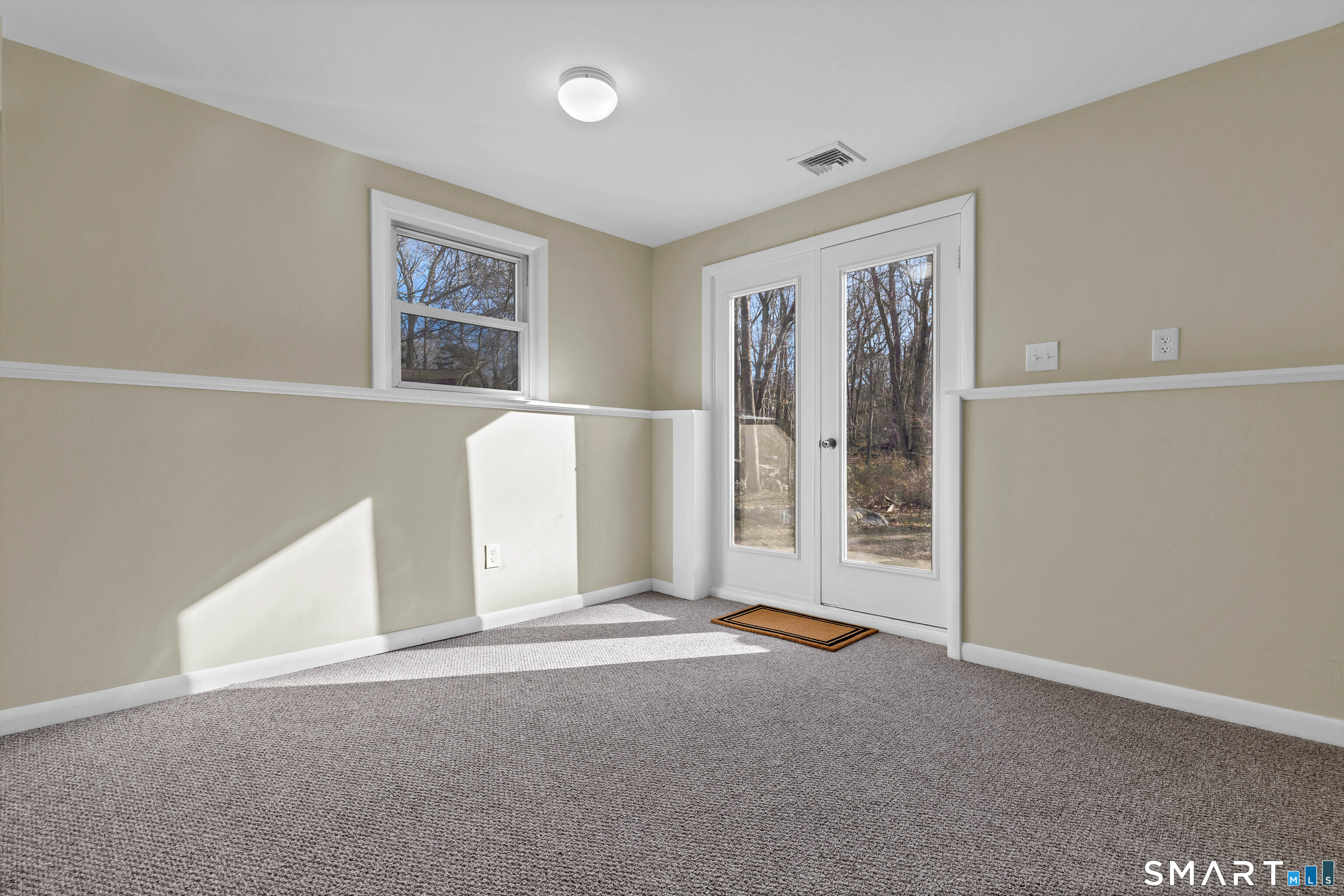 13 Victoria Lane Old Lyme CT 06371