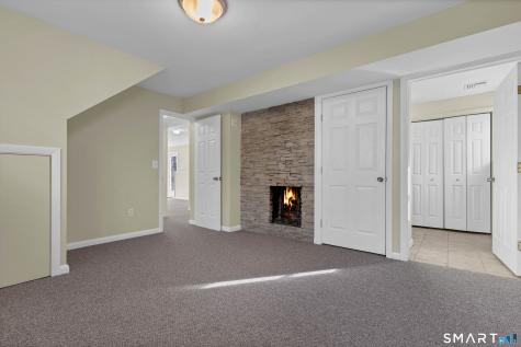 13 Victoria Lane Old Lyme CT 06371