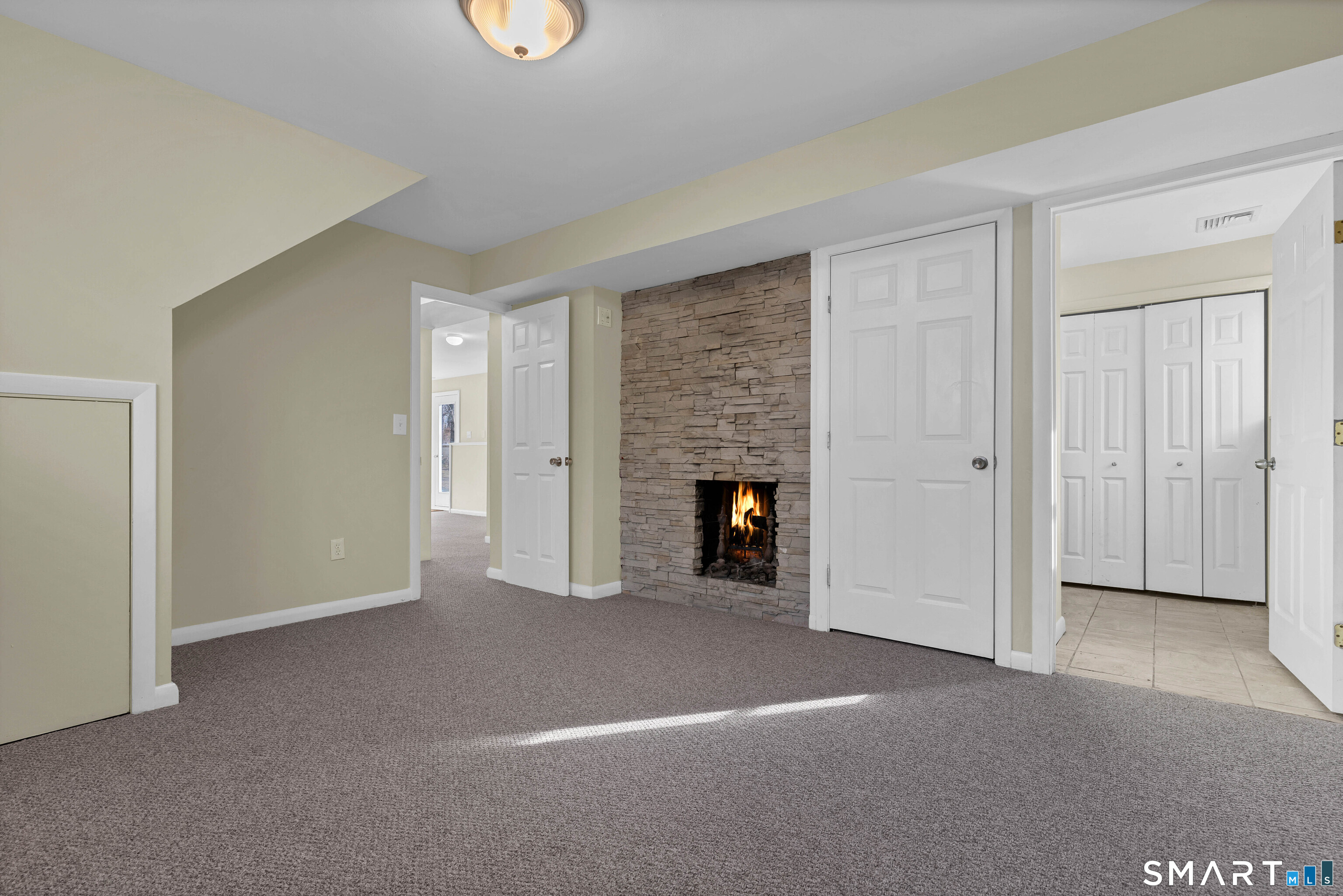 13 Victoria Lane Old Lyme CT 06371