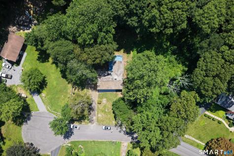 13 Victoria Lane Old Lyme CT 06371