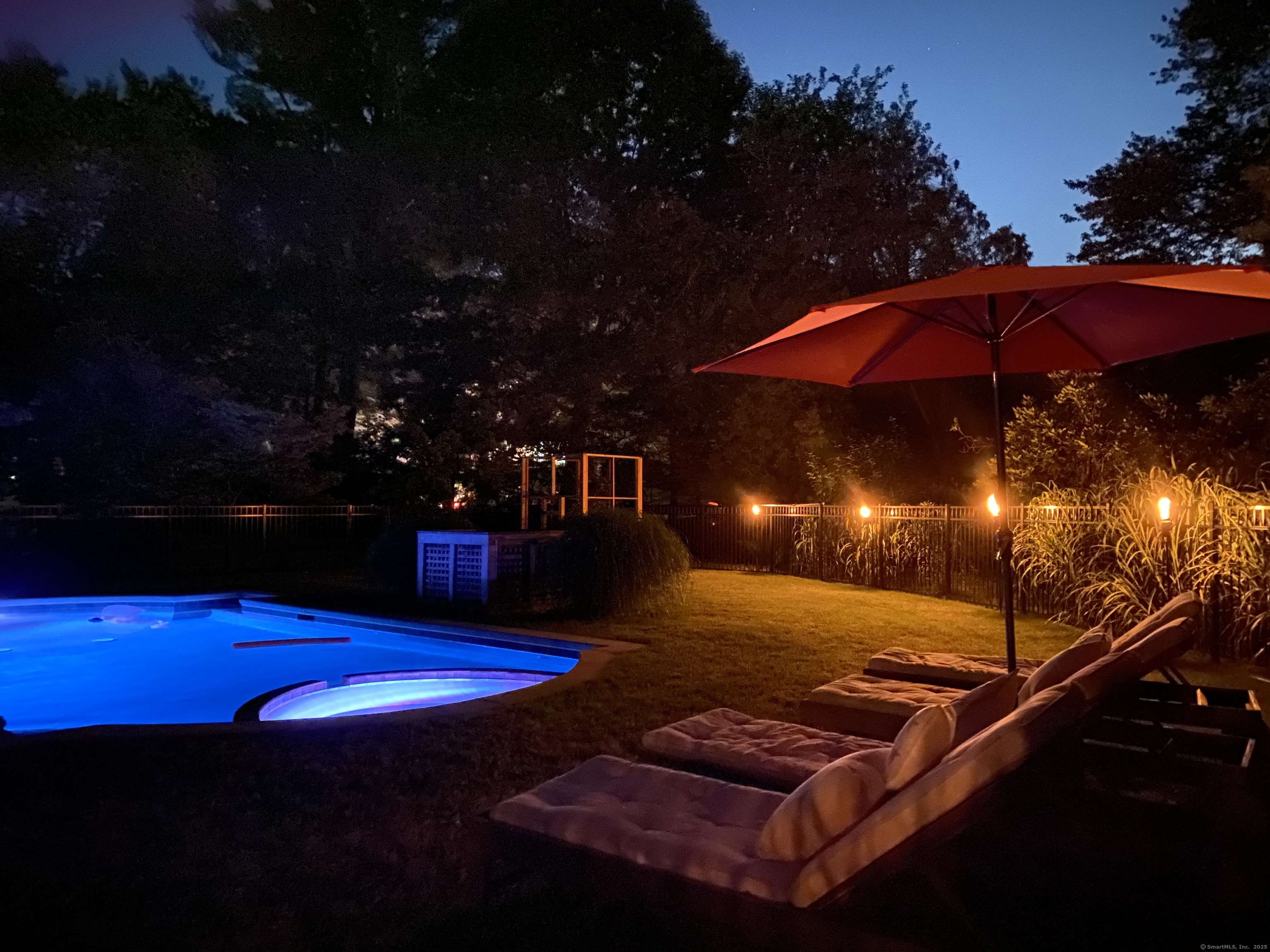 39 Sunset Road Easton CT 06612