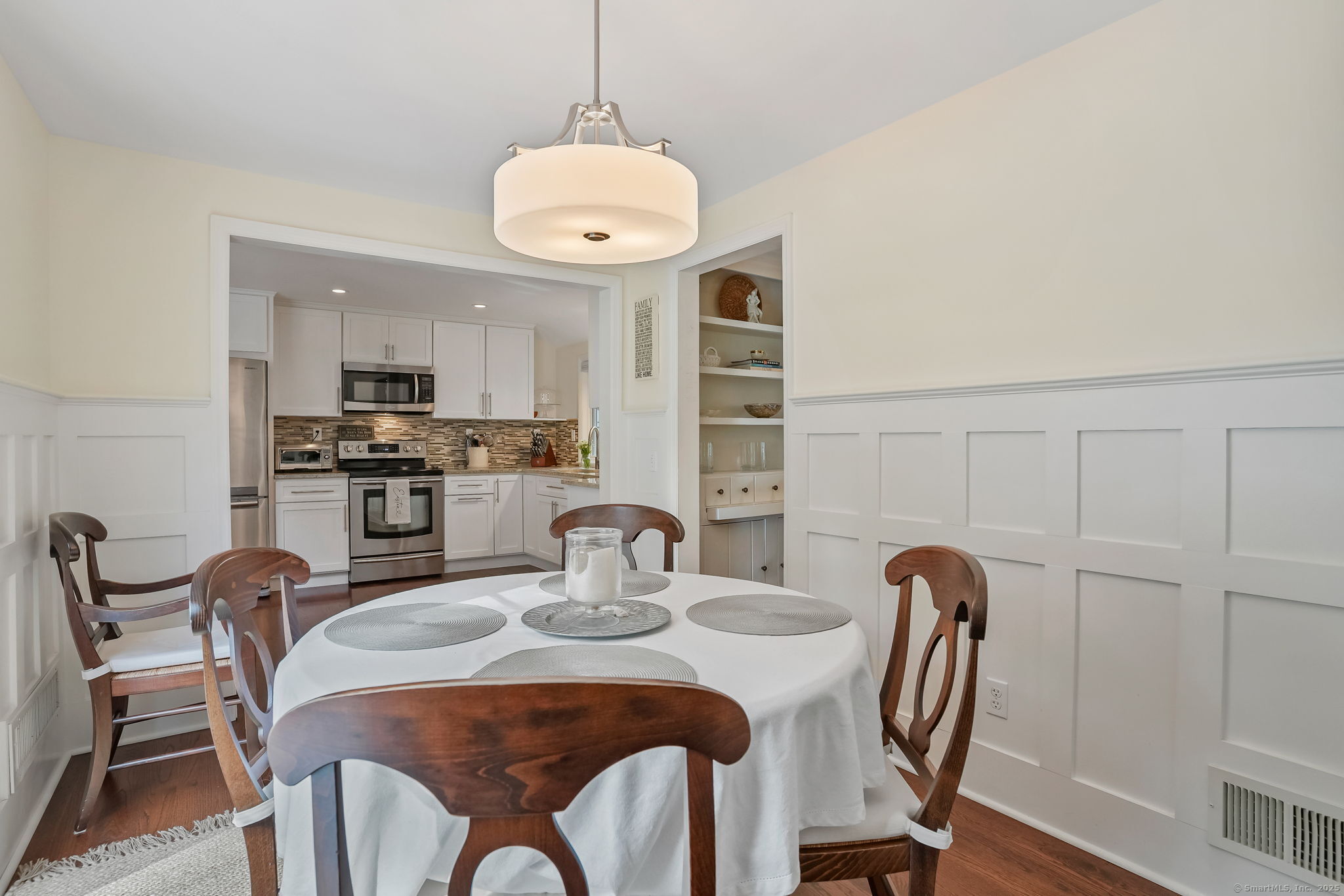 39 Sunset Road Easton CT 06612