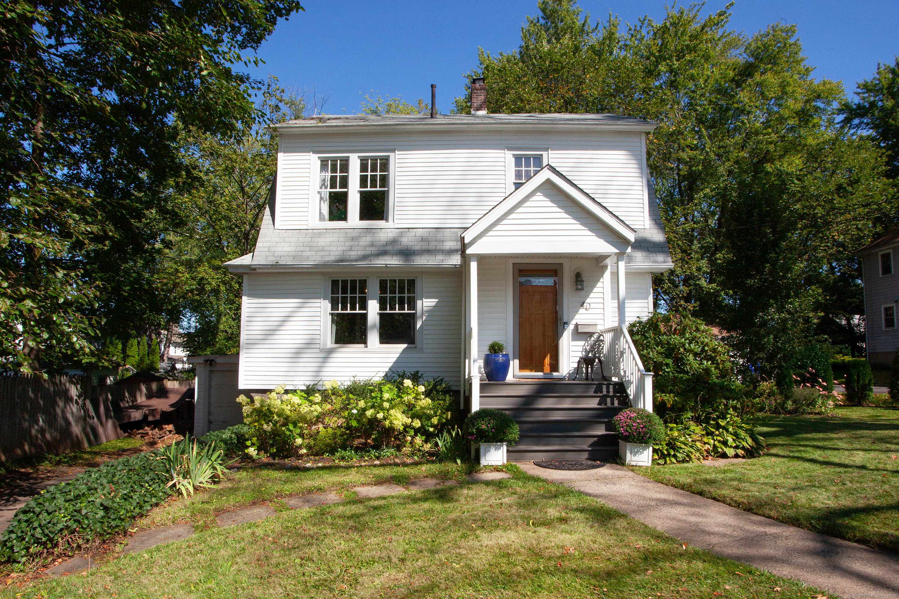 40 Garden Lane West Hartford CT 06119