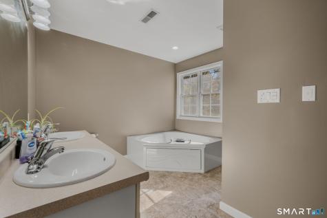 7 Birch Street Ledyard CT 06339