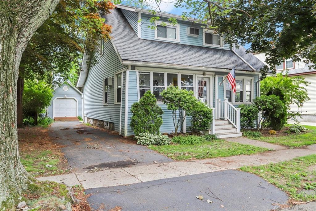 145 Glenwood Avenue Stratford CT 06614