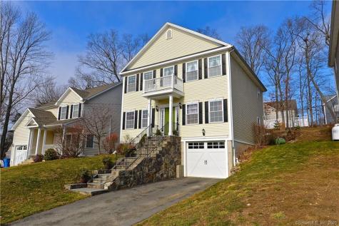 35 Hampton Road Waterbury CT 06708