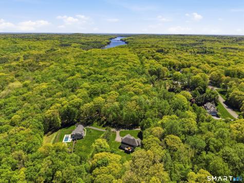 70 Crossbow Lane Easton CT 06612