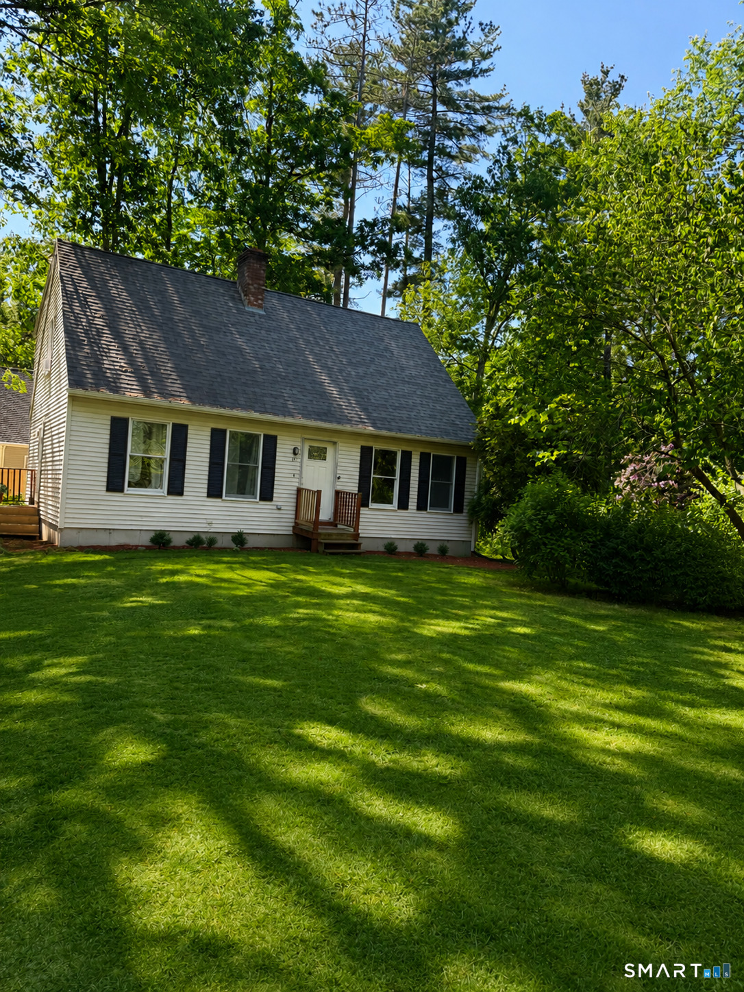 70 Red Cedar Road Woodstock CT 06282