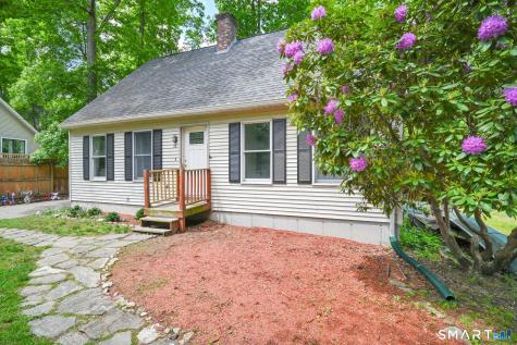 70 Red Cedar Road Woodstock CT 06282