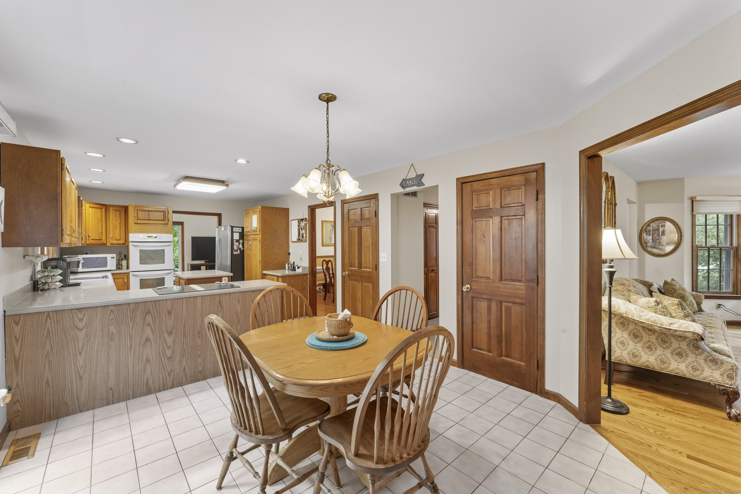 15 Marc Road Danbury CT 06810