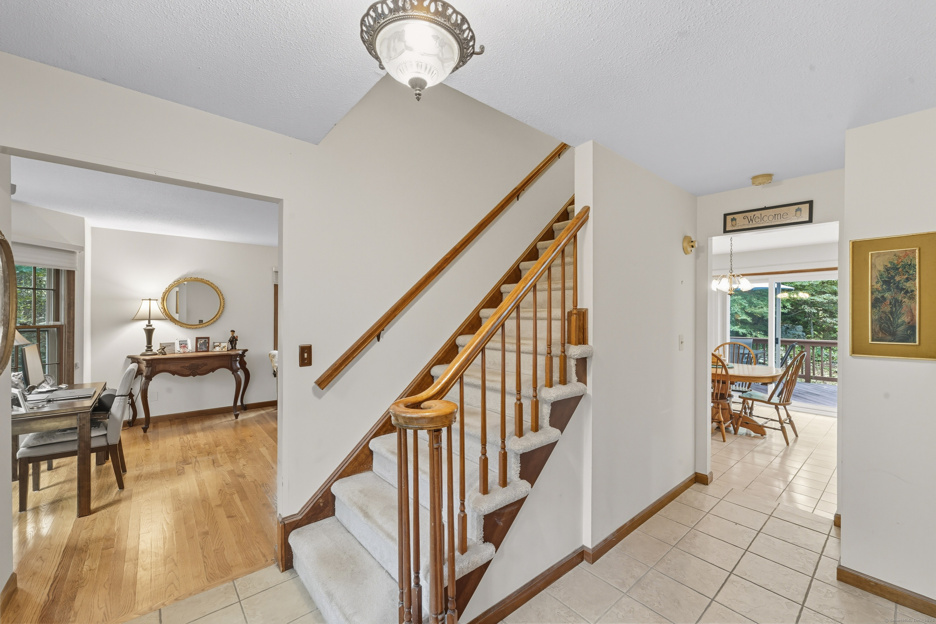 15 Marc Road Danbury CT 06810